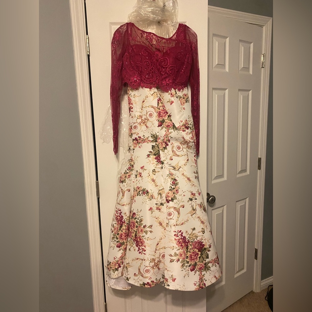 SHERRI HILL PROM DRESS